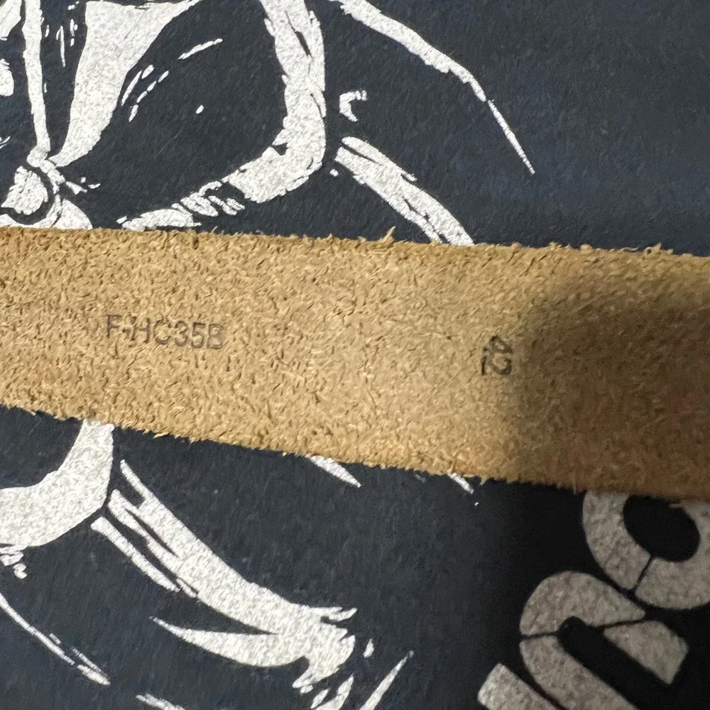 Fender Couture Tan Leather Embroidered Belt Pewter Buckle Mens Size 42 FHC35B